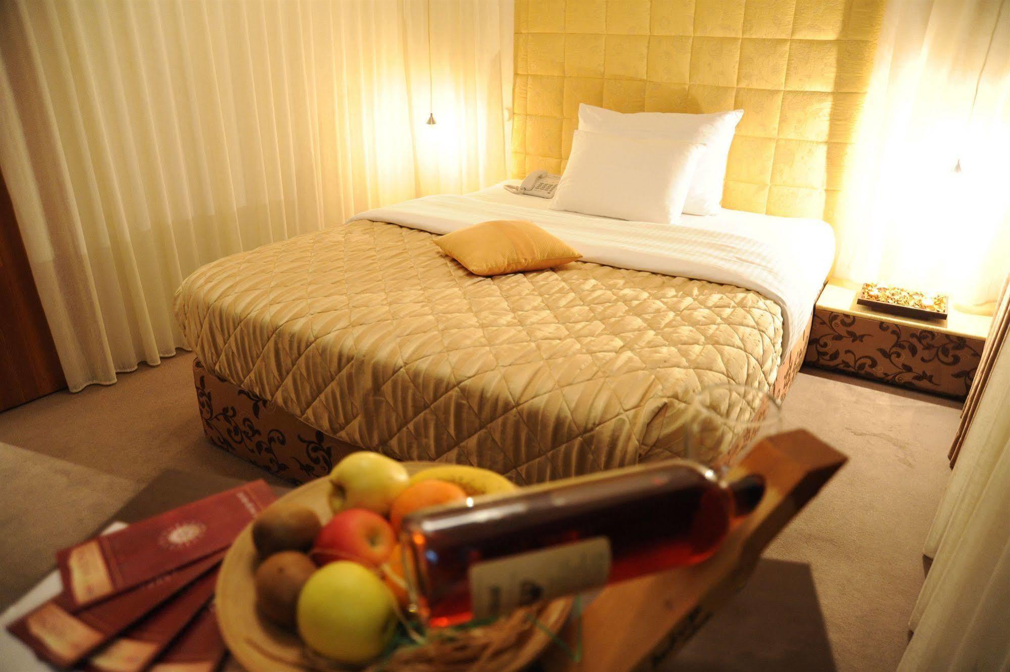 Hotel Merona Szarajevó Kültér fotó